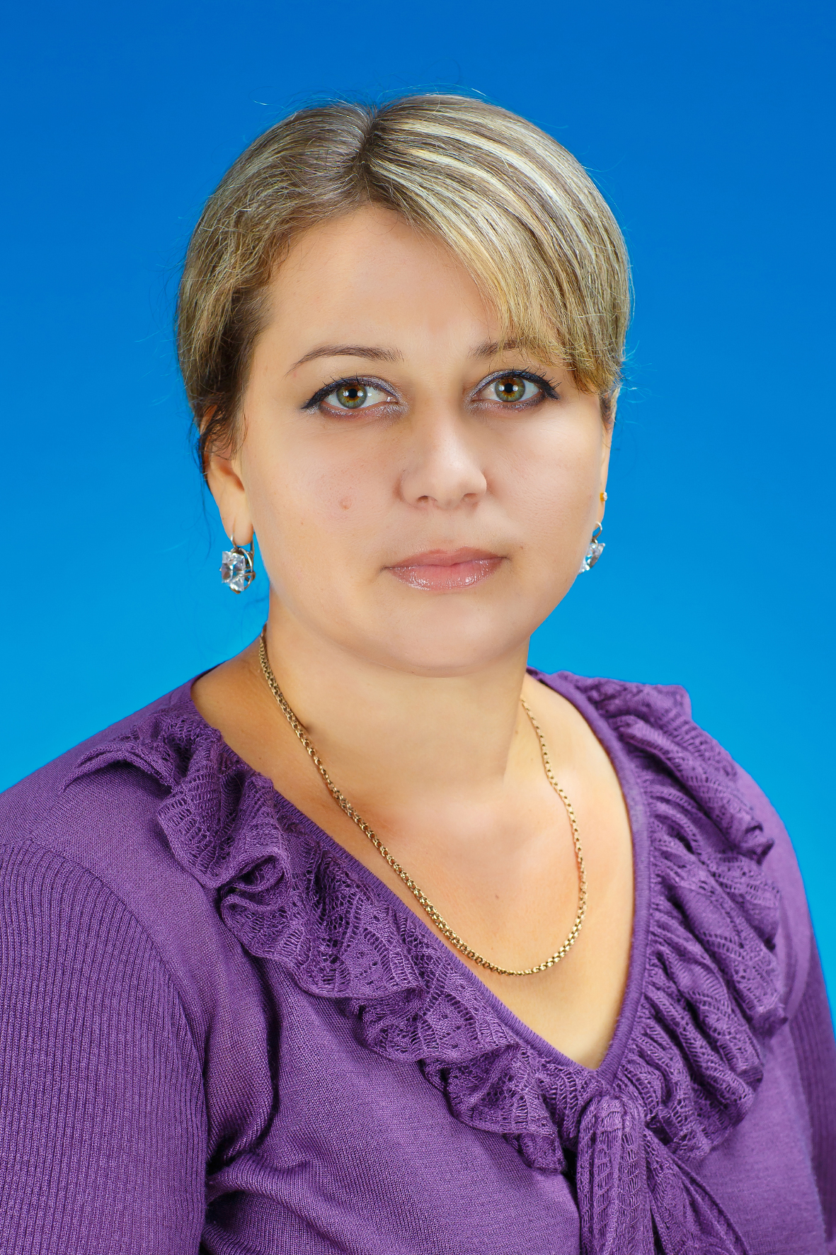 Ахмедова Анжела Салиховна.
